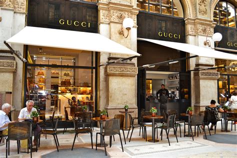 gucci cafe mailand|Cafe Gucci, Milan .